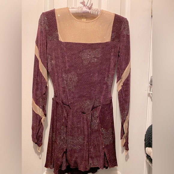 Custom made Figure Skating dress - Picture 1 of 3